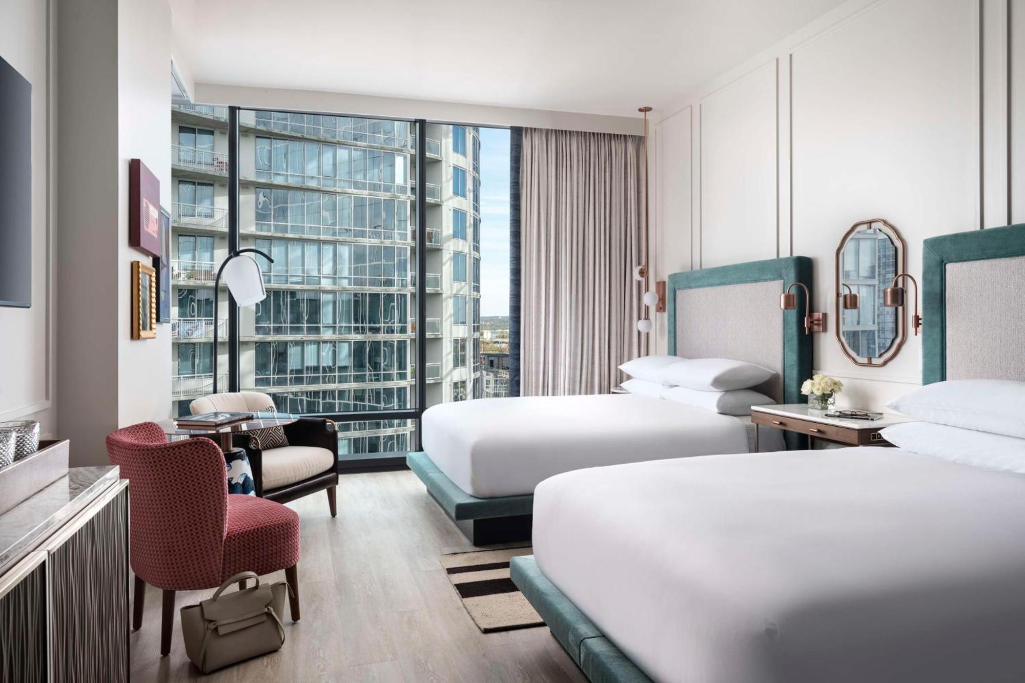 Hyatt Centric Downtown Nashville Exterior photo A guest room at the hotel